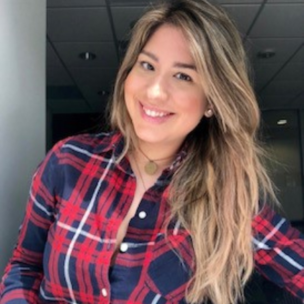 Meet your Posher, Stephany